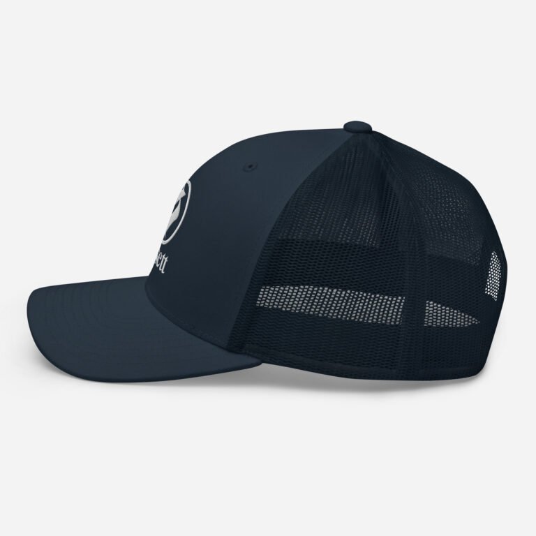 Gorra marino estilo trucker obsett classic bordado vista izquierda (Logo blanco completo)